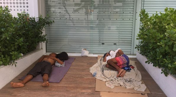 Pobreza - Desigualdade Social - Morador de Rua - Recife - Centro - 