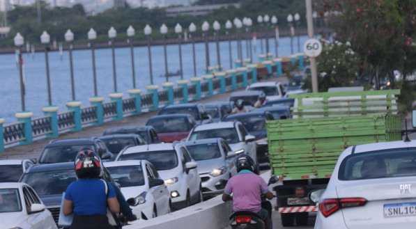 A nova circulação viária provocará mudanças na área, com a substituição do atual traçado da Avenida Engenheiro José Estelita por um novo, agora estruturado por um binário