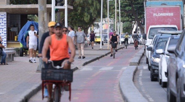 Além de ampliar a malha cicloviária do Recife, o futuro prefeito terá que torná-la mais segura 