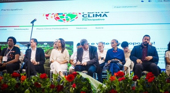 Plenária debateu os desafios climáticos no Brasil