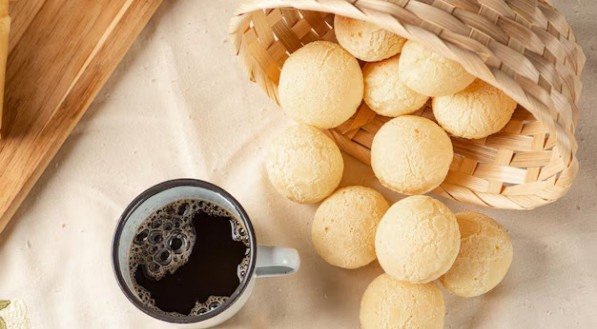 Pão de queijo com 3 ingredientes na airfryer fácil e rápido