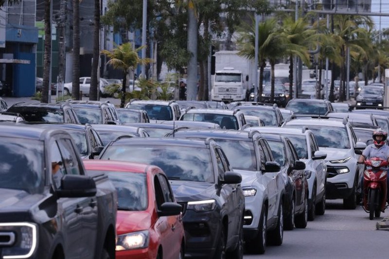 Quase metade dos domicílios no País, ou 48,8% em 2024, possui ao menos um carro