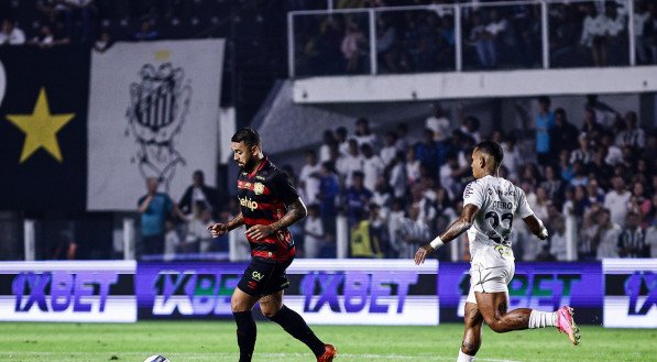 Imagem do jogo entre Santos x Sport na Vila Belmiro pela S&eacute;rie B 2024