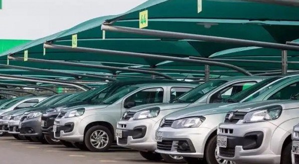 Na relação mensal, os financiamentos de autos e comerciais leves apresentaram alta de 5,5% em dezembro do ano passado