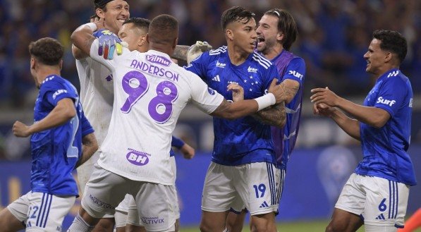 Imagem dos jogadores do Cruzeiro.