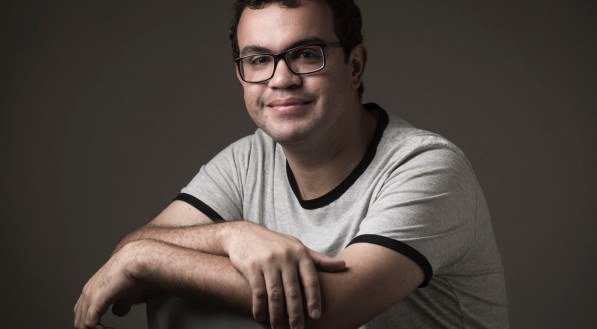 







Thiago Lucas, chargista e ilustrador do Jornal do Commercio