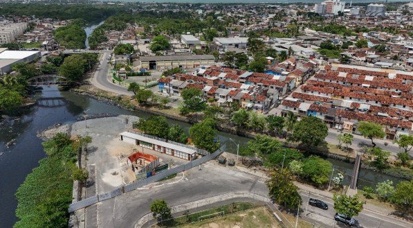 Ponte do Arruda &eacute; o quarto equipamento constru&iacute;do pela atual gest&atilde;o municipal. Liga&ccedil;&atilde;o ser&aacute; uma via radial, com conex&atilde;o com a BR-101

