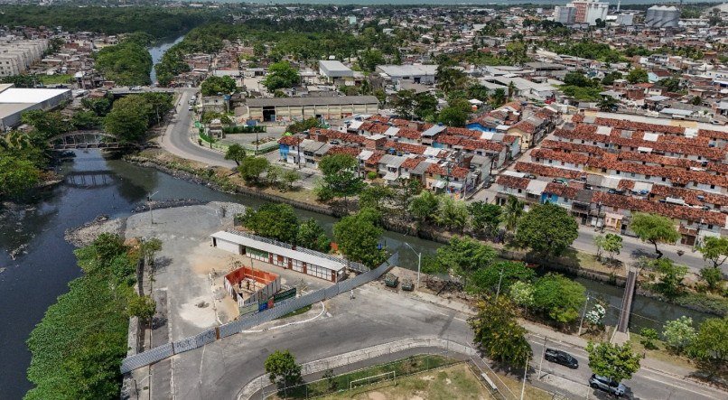 Ponte do Arruda &eacute; o quarto equipamento constru&iacute;do pela atual gest&atilde;o municipal. Liga&ccedil;&atilde;o ser&aacute; uma via radial, com conex&atilde;o com a BR-101

