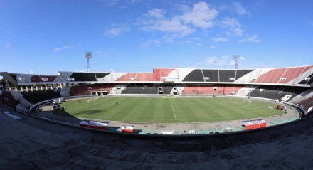 Imagem geral do estádio do Arruda, a casa do Santa Cruz