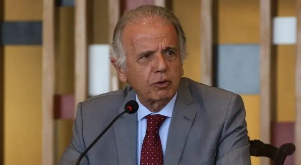 José Múcio, ministro da Defesa