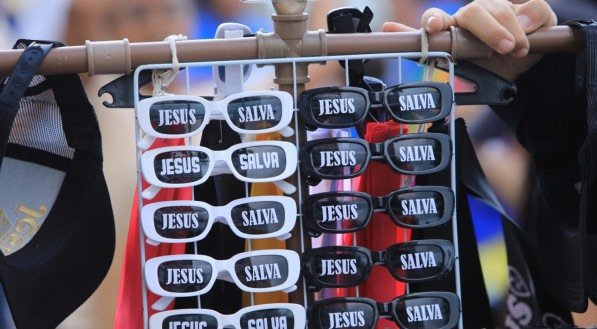 Marcha para Jesus homenageou as vítimas de tragédia no Morro da Conceição, no Recife