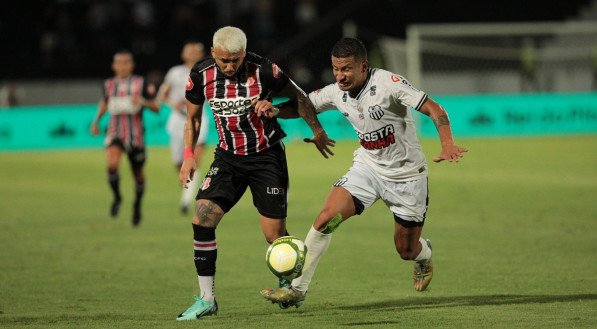 Imagem do último jogo do Central em 2024: a decisão contra o Santa Cruz nas quartas de final do Pernambucano