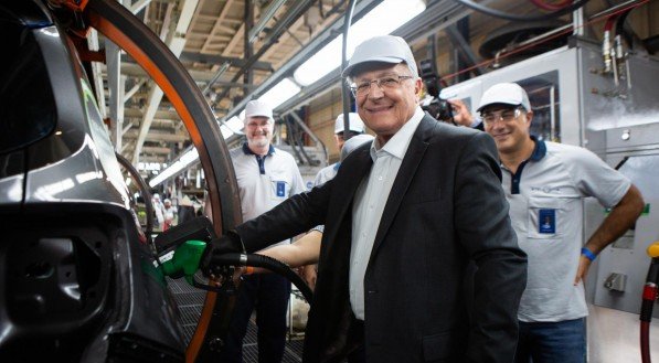 Geraldo Alckmin deve representar o Brasil em missa inaugural de Leão XIV