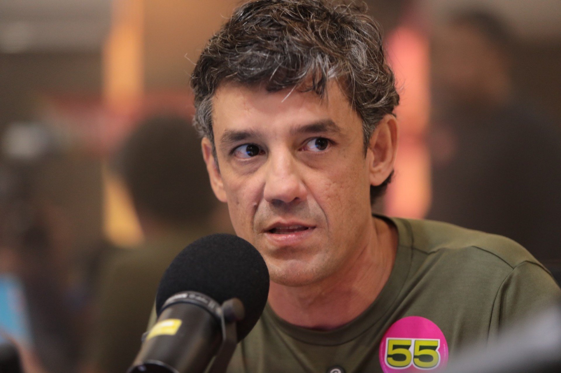 Daniel Coelho questiona número de entregas de habitacionais no Recife