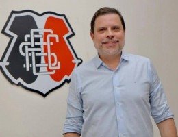 Imagem do presidente Bruno Rodrigues, do Santa Cruz