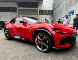 Ferrari avaliada em R$ 7 milhões em apreendida nesta sexta-feira (6). Veículo é alvo da Operação Integration