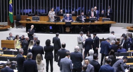 Sessão Deliberativa do Plenário da Câmara



