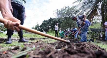 Sítio Natan Valle - Escola de Agroecologia no bairro do Cordeiro