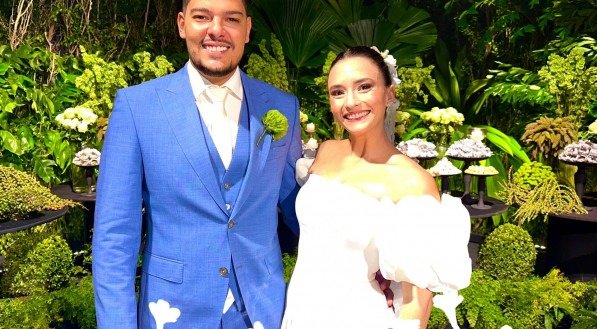 Thyago Mayer e Eduarda Jungmann  Gitirana, no seu casamento no Espaço DOM