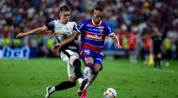 Imagem do jogo entre Fortaleza x Corinthians pelas quartas de final da Sul-Americana