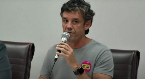 Daniel Coelho no debate da UFPE