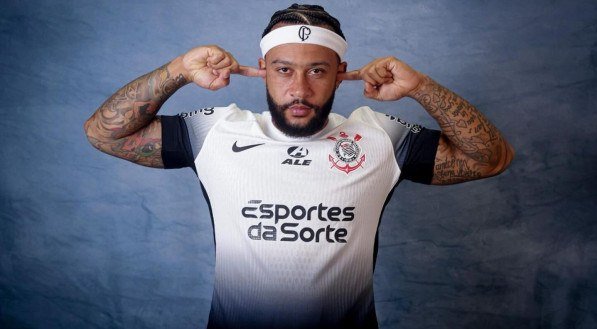 Memphis Depay, atacante do Corinthians