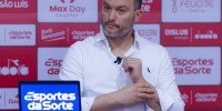 Edgard Montemor, executivo de futebol do Náutico, em coletiva de imprensa