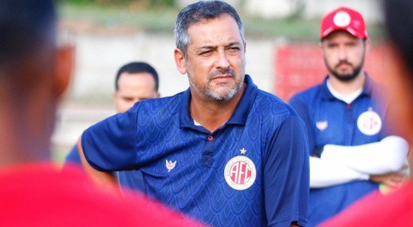 Marquinhos Santos, novo treinador do Náutico