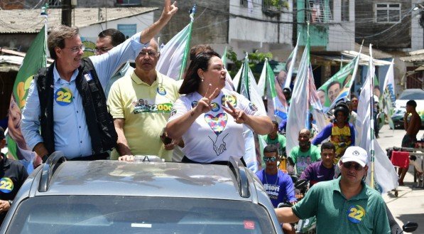 Carreata de Gilson Machado e a vice Leninha Dias, candidatos à Prefeitura do Recife pelo PL