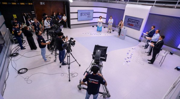 Debate do Sistema Jornal do Commercio de Comunicação reuniu cinco candidatos à Prefeitura do Recife