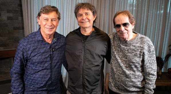 Beto Guedes, Lô Borges e Flávio Venturini 