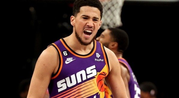 Imagem de Devin Booker, jogador do Phoenix Suns, da NBA