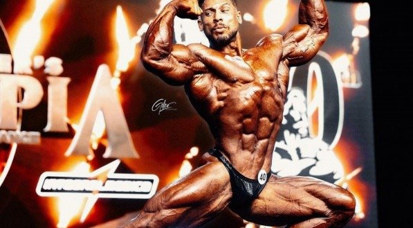Ramon Dino durante o MR. Olympia