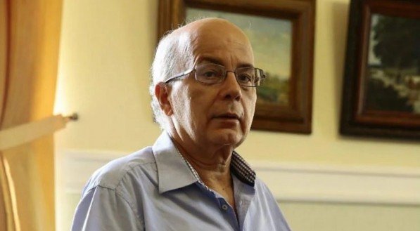 Francisco Queiroz, ex-desembargador e ex-diretor da Faculdade de Direito do Recife