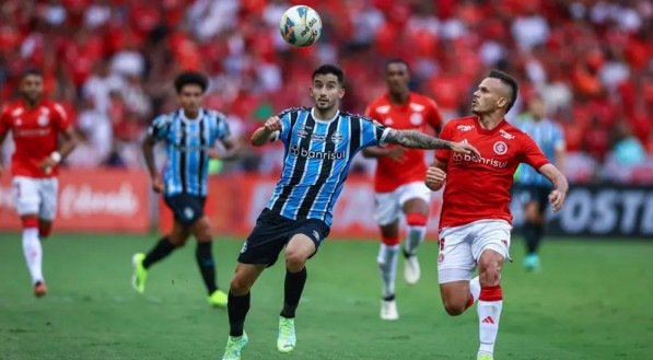 Foto de um confronto entre Grêmio x Internacional