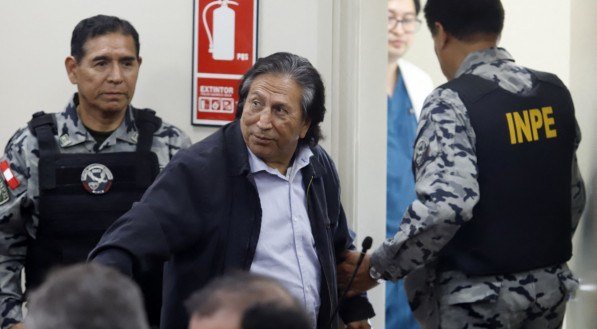 Ex-presidente peruano Alejandro Toledo pega 20 anos de prisão por corrupção no caso Odebrecht
