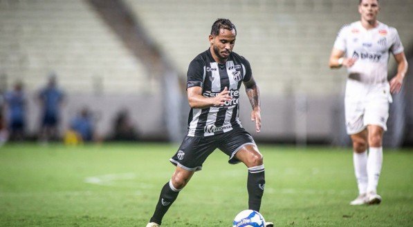 Ceará x Santos em confronto