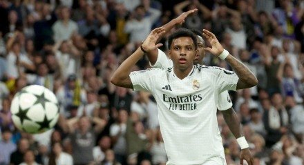 Rodrygo durante partida entre Real Madrid e Borussia Dortmund