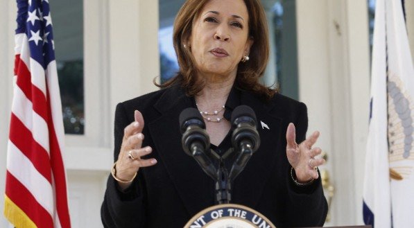 Kamala ataca Trump em meio a polêmica por supostos elogios a Hitler
