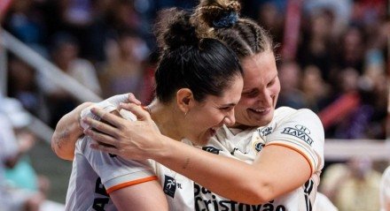 Imagem das jogadoras do Osasco