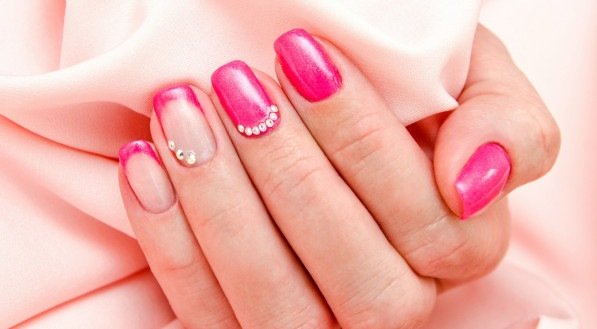 Imagem ilustrativa de belas unhas!