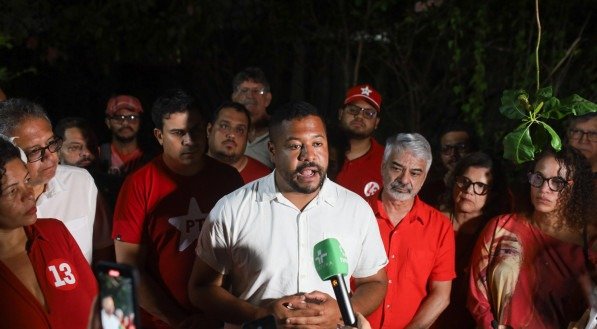 Vinicius Castello reconhece derrota na eleição para prefeito de Olinda