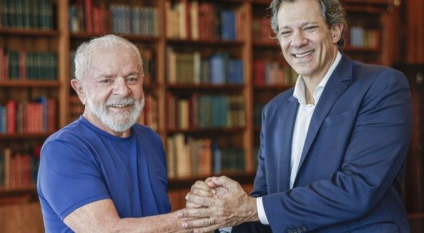 Presidente Lula esteve com o ministro Fernando Haddad definindo o que se fará para redução dos gastos do Governo