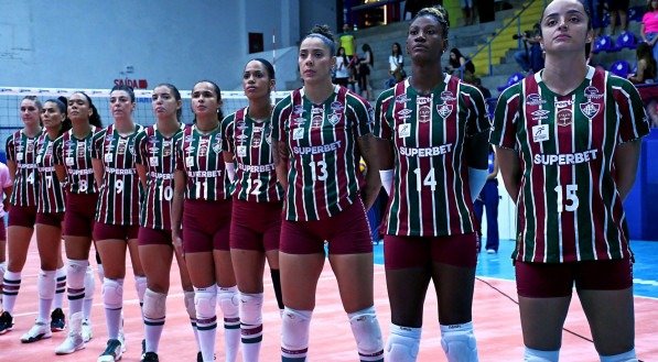 Imagem das jogadores de vôlei do Fluminense na Superliga Feminina