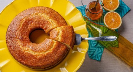 Bolo de laranja sem glúten (Imagem: flanovais | Shutterstock)