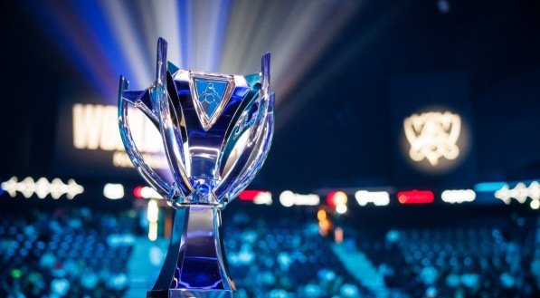 Troféu do Mundial de LoL