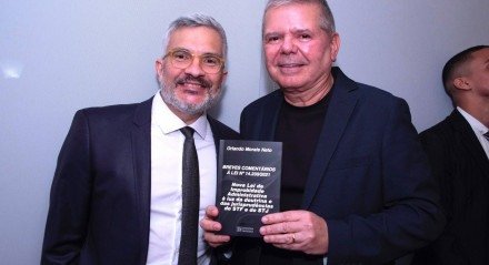 O advogado Orlando Morais Neto, no lançamento do seu livro 