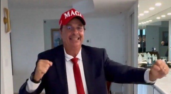 Gilson Machado está nos Estados Unidos para acompanhar a apuração dos votos da corrida presidencial no país