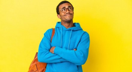 Intervalo entre as provas do Enem pode ser decisivo para o desempenho dos estudantes (Imagem: Luis Molinero | Shutterstock) 