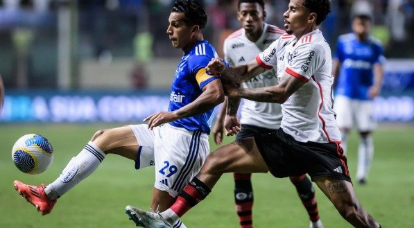 No Mineirão, Cruzeiro perde para o Flamengo, pela 32ª rodada do Brasileirão